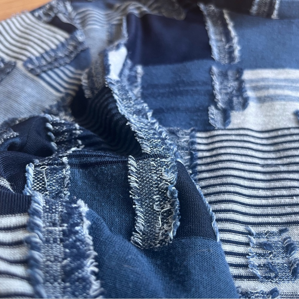 Patchwork T-Shirt - Picture 6 of 6